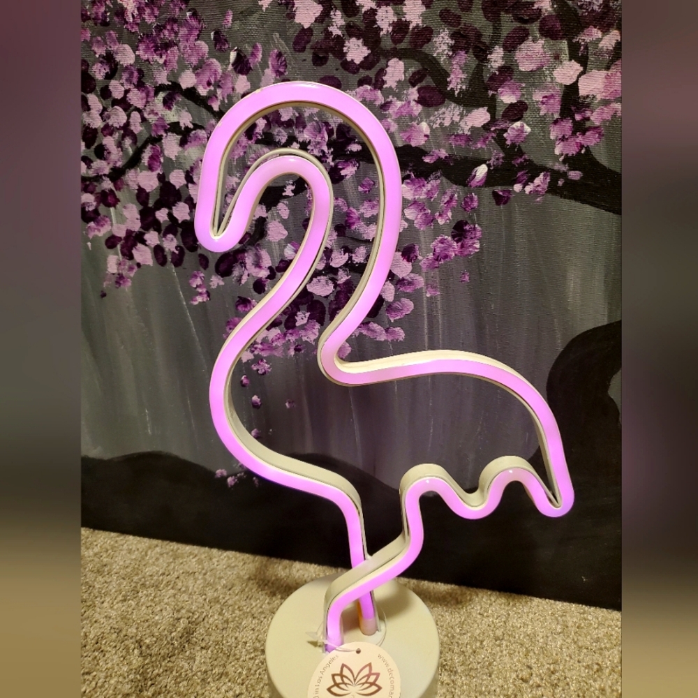 NWT-Pink Flamingo Neon Light- Trinket Makeup Brush Holder & Flamingo Pin Bundle
